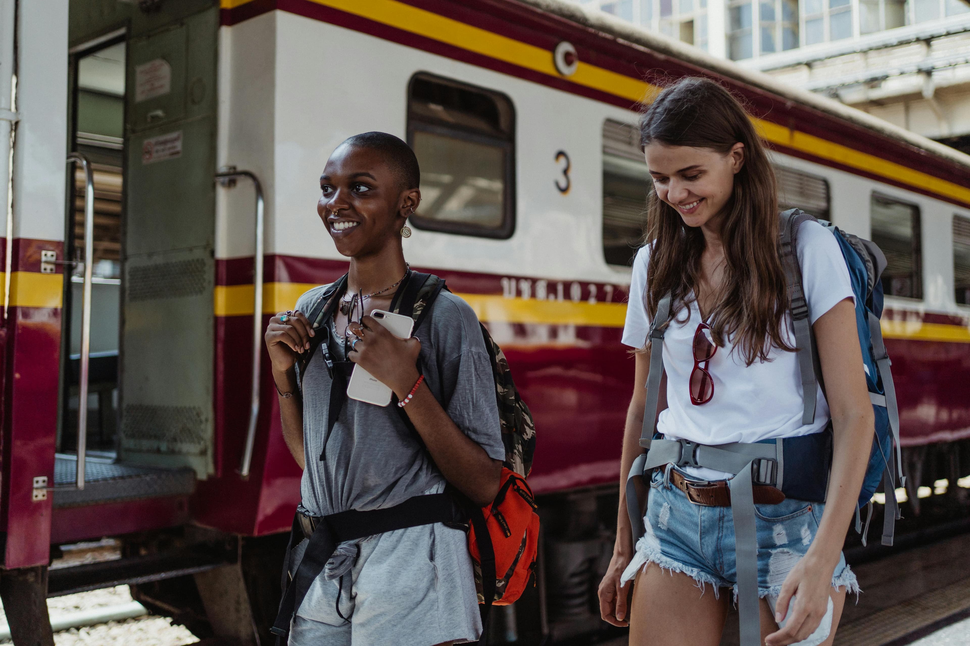 Traveling on a Budget: How to Explore the World Without Breaking the Bank